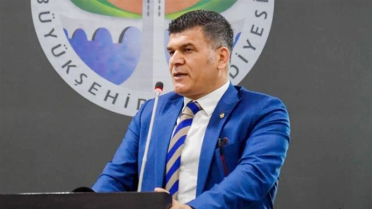 Doç. Dr. Ergül Halisçelik Bursa Büyükşehir Belediyesi'ne Genel Sekreter atandı